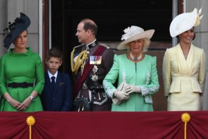 Λαίδη Λουίζ: Ποια είναι η κατάξανθη 17χρονη royal που θα κληρονομήσει αυτό που λάτρευε ο Φίλιππος