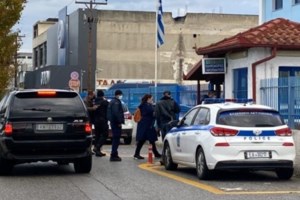 Εγκλημα στον Εύοσμο: Ισόβια στη μητέρα και 6 χρόνια φυλακή στην κόρη για τη δολοφονία του 49χρονου πατέρα