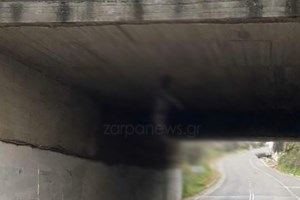 Χανιά: Οι κάμερες έλυσαν το γρίφο της αδιανόητης κτηνωδίας - Ένας 30χρονος κρέμασε τον σκύλο σε γέφυρα