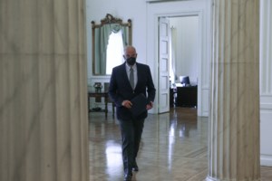 Τριμερής Ελλάδας - Ισραήλ - Κύπρου: Διμερείς επαφές Δένδια με Λαπίντ και Κασουλίδη