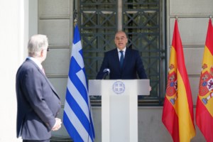 Το τηλεφώνημα της Κατερίνας Σακελλαροπούλου με τον Οικουμενικό Πατριάρχη - Τι συζήτησαν