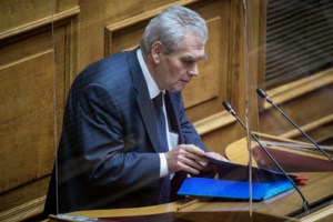 Γιατί η Πελώνη απαιτεί από τον Τσίπρα να ζητήσει συγνώμη από τον Παπασταύρου- Τι έχει συμβεί