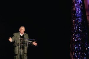 Κώστας Βουτσάς: Σε λαϊκό προσκύνημα η σορός του την Πέμπτη - εικόνα 4