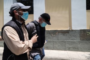 Δίκη ψευτογιατρού: Δήλωσε ασθένεια και έμεινε στο κελί του - Ξεσπούν οι συγγενείς των θυμάτων - εικόνα 2