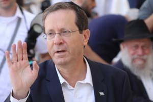 "Μην πουλήσετε F-16 και F-35 στην Τουρκία", λέει στον Τραμπ ο πρώην επικεφαλής της Αμερικανοεβραϊκής Επιτροπής