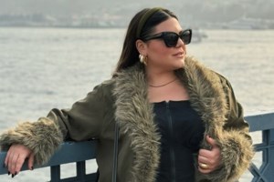 Δανάη Μπάρκα: Στην παραλία του Αλίμου για μπάνιο η παρουσιάστρια - Αψήφησε το κρύο και κέρδισε το στοίχημα - εικόνα 2