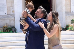 Ετσι έγινε η διάρρηξη στο σπίτι του Καλλιάνου - Ο δράστης αναρριχήθηκε από μπαλκόνι, έσπασε το τζάμι με κατσαβίδι