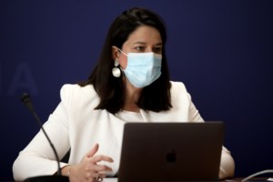 Κεραμέως: Δεν θα μειωθεί η ύλη - Με τηλεκπαίδευση τα σχολεία που θα κλείσουν λόγω κακοκαιρίας