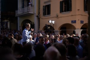 Μητσοτάκης από Κέρκυρα: Τοξικότητα και ψέματα από την αντιπολίτευση - Τάζουν δεκάδες δις που δεν υπάρχουν