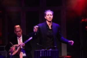 Δημήτρης Κόκοτας: "Βρήκαν όλοι έναν μπατζανάκη στο νοσοκομείο και μαθαίνουν όσα δεν ξέρουμε" - Εκτός εαυτού η Σάντρα Βουτσά