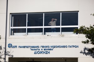 Κορονοϊός: Μάσκα και στα διαλείμματα για τους μαθητές σε Αθήνα και Θεσσαλονίκη