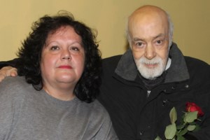 Ο Νίκος Μπάρκουλης αγνοεί την ύπαρξη της Βίκυς Μπάρκουλη: "Δεν ήξερα ότι έχω αδερφή"