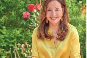 Βίκυ Λέανδρος: "Δεν ήθελα ποτέ να παντρευτώ -  Αν όμως θες παιδιά, νομίζω είναι αναγκαίο" [Βίντεο]