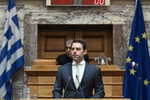 Νέα "καρφιά" Τσακαλώτου στο "συντροφικό" κάλεσμα Κασσελάκη: "Ωραία τα περί ενότητας, αλλά με διαγραφές δεν γίνεται..."