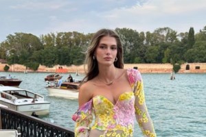 Αμαλία Κωστοπούλου: Στο Μεξικό με τον σύντροφό της - Η βραδινή έξοδος σε ρομαντικό σκηνικό και οι πόζες με το μπικίνι - εικόνα 8