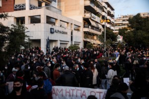 ΝΔ: Ο Τσίπρας είναι ένας Πολάκης χωρίς μουστάκι, αυτό είναι το πραγματικό του πρόσωπο