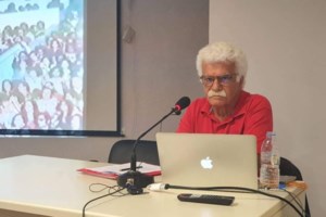O Πάνος Καμμένος ειρωνεύεται τον ΣΥΡΙΖΑ ως "τέως εταίρος": Οι τρόφιμοι ανέλαβαν τη διοίκηση του φρενοκομείου