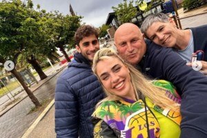 "Νιώθω ευγνώμων κάθε μέρα για τη ζωή που μπορώ και κάνω": Η Κόνι Μεταξά σε ρομαντικές διακοπές στην Κρήτη - εικόνα 2