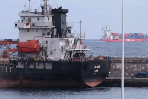 Πλοίο ελληνικών συμφερόντων με 4,5 τόνους κοκαΐνη στην Τενερίφη: Αγνωστος ο εφοπλιστής, ο Σάκης Κεχαγιόγλου ανέλαβε δικηγόρος