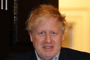 Κορονοϊός: Ξεπέρασαν τους 10.000 οι νεκροί στη Βρετανία -737 θάνατοι σε μία ημέρα