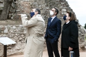 Μητσοτάκης σε Τσίπρα: Καταδικάστε τις χυδαιότητες, αποδείξτε ότι Τσίπρας, Πολάκης και Βαξεβάνης δεν είναι το ίδιο... - εικόνα 4