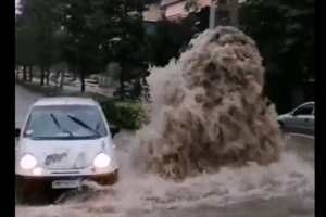 Η κακοκαιρία Μπάλλος παρέλυσε την Αθήνα: Ποτάμια οι δρόμοι, έκλεισε η Κηφισίας - Κλειστά αύριο τα σχολεία [εικόνες] - εικόνα 15