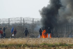Πλακιωτάκης: Δεν κάνουμε push back αλλά αποτρέπουμε παράνομη είσοδο μεταναστών