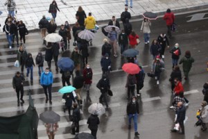 Κακοκαιρία: Συναγερμός στη Δυτ. Ελλάδα - Πού είναι απαραίτητες οι αλυσίδες - Πού δεν περνούν τα φορτηγά