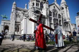 Επιστρέφει στην κανονικότητα η Πορτογαλία: Ανοιξαν μουσεία, γυμνάσια και οι ταράτσες των καφέ - εικόνα 2