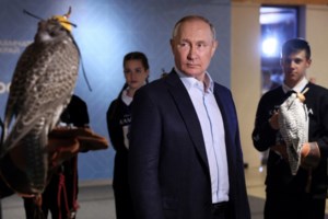 Η Ουγγαρία του Όρμπαν απειλεί να εμποδίσει την ανανέωση των κυρώσεων της ΕΕ στη Ρωσία