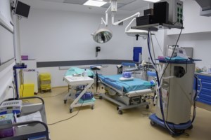 Συναγερμός στον Ευαγγελισμό: Ανήλικος με κορονοϊό το έσκασε