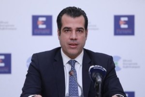 Τέμπη: Διαψεύδει ο Χαυτούρας ότι υπέγραψε την άδεια του επιθεωρητή- "Mου το ζήτησε ο διευθυντής" λέει ο γιατρός