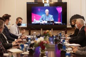 Συνάντηση Μητσοτάκη με τον διευθύνοντα Σύμβουλο της Deutsche Telecom για τις επενδύσεις 3 δισ. ευρώ του ΟΤΕ - εικόνα 2