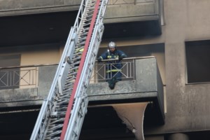 Φωτιά σε εστιατόριο στη Νέα Σμύρνη: Εκδίκηση ή προειδοποίηση "βλέπει" η αστυνομία - Το σενάριο του "λάθους" - εικόνα 2