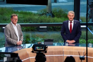 Μπγιορν Χέκε: Τα ναζιστικά συνθήματα και οι συγκρίσεις με τον Χίτλερ - Ποιος είναι ο Γερμανός ηγέτης του AfD που φοβίζει