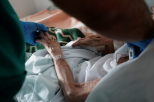 Κορονοϊός: Οι οδηγίες στη Ν.Κορέα - Τρώτε γρήγορα, μην δοκιμάζετε ρούχα σε καταστήματα - εικόνα 2