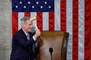 ΗΠΑ: Πελάτης εστιατορίου στο Χιούστον πυροβόλησε και εκτέλεσε ληστή - Επέστρεψε τα χρήματα στους θαμώνες [βίντεο] - εικόνα 2