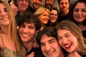 Το Maestro του Παπακαλιάτη μάγεψε και τον Μόργκαν Φρίμαν: "Η σειρά είναι ένα αριστούργημα" - εικόνα 2