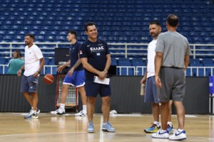 Πρεμιέρα με χρυσό για την Ελλάδα στο Μάντσεστερ: Πρώτος τερμάτισε ο παραολυμπιονίκης Αντώνης Τσαπατάκης [βίντεο]