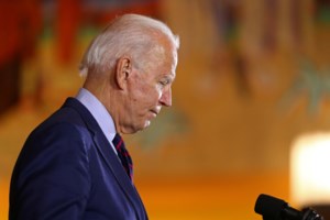 Viral βίντεο: Υπoστηρικτές του Μπάιντεν χορεύουν το "All I Want For Christmas Is You" - Ενθουσιάστηκε η Μαράια Κάρεϊ