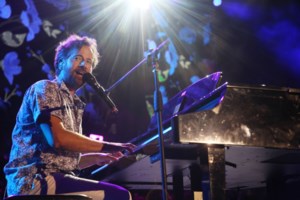 Δέσποινα Βανδή: Στην Κύθνο για τα γυρίσματα της εκπομπής της [εικόνες]