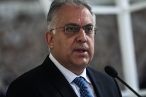 Κάνει πίσω η Εθνική Ασφαλιστική μετά την παρέμβαση Θεοδωρικάκου – Ανακαλεί τις αλλαγές στα ισόβια ασφαλιστήρια - εικόνα 2