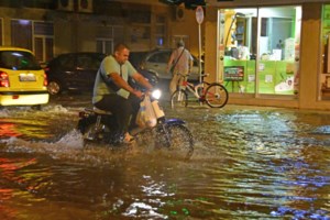 Κακοκαιρία Elias: Δύσκολη νύχτα για τη Θεσσαλία - Ποιες περιοχές θα επηρεαστούν τις επόμενες ώρες - Live η πορεία των φαινομένων