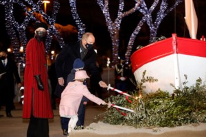 Η "εξαφανισμένη" πριγκίπισσα: Τι συμβαίνει με την Σαρλίν - Σε δύσκολη θέση η βασιλική οικογένεια - εικόνα 6