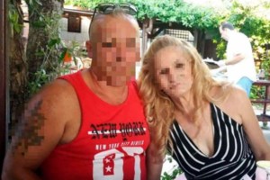 Γυναικοκτονία στους Αμπελόκηπους: 39χρονος κάλεσε την ΕΛΑΣ και είπε ότι σκότωσε με σφυρί τη γυναίκα του - "Την έχω στο πατάρι"