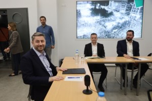 Απορρίφθηκε η τροπολογία του ΠΑΣΟΚ για τους "Σπαρτιάτες" - Ένταση στη Βουλή - "Σε καλή μεριά, κ. Στίγκα, τα λεφτά που σας έδωσε η ΝΔ" - εικόνα 2