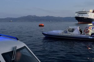 Άνδρος: Συνελήφθησαν πλοίαρχος και αξιωματικός γέφυρας για το ναυάγιο του "Corsage C"