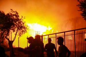 Απίστευτο: Ο καπνός από την φωτιά στην Κερατέα έφτασε μέχρι την Κρήτη [Χάρτες] - εικόνα 4