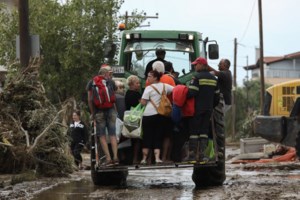 Πανικός σε πόλη της Νορβηγίας από μεγάλη κατολίσθηση - Τραυματίες και ζημιές [εικόνες] - εικόνα 2