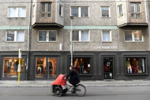 ΗΠΑ: Νέο ρεκόρ κρουσμάτων κορονοϊού - Στους 350.214 οι νεκροί από την πανδημία